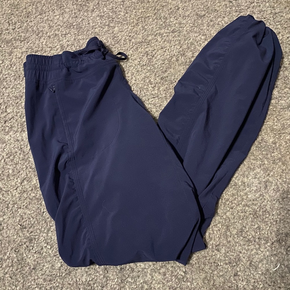 Athleta joggers!